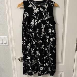 Banana Republic Black and White Floral Tiered Sleeveless Mini Dress